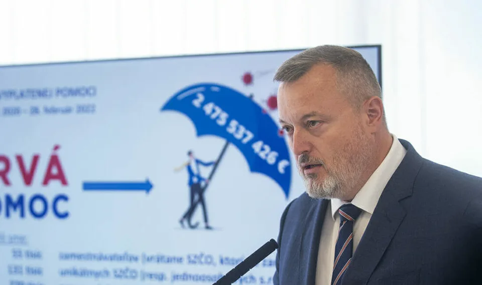 Read more about the article Krajniak hovorí o podpore “dobrých vecí”: Hoci nebude platiť koaličná zmluva, dobré návrhy by mali prechádzať