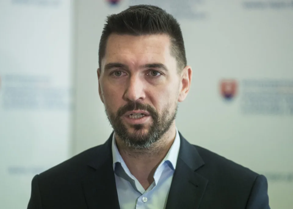 Read more about the article Takáč v Bruseli: Slovensko je pripravené predĺžiť zákaz dovozu obilia z Ukrajiny