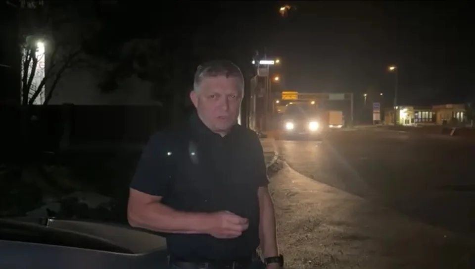 Read more about the article VIDEO Na maďarských hraniciach ani jeden náš policajt, a tak majú migranti voľnú cestu, soptí Fico