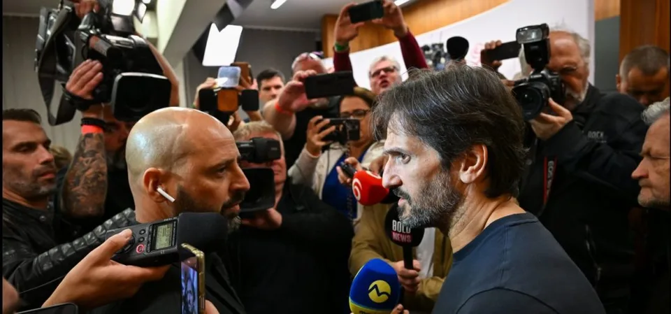 Read more about the article VIDEO Praktiky médií hlavného prúdu odhalené! Kameraman televízie odpočutý a prichytený pri čine