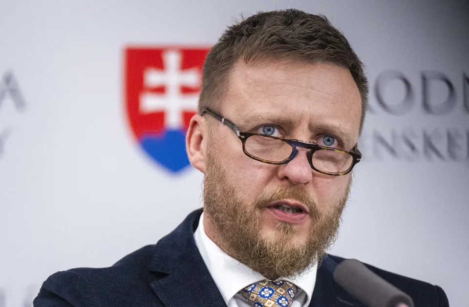 Read more about the article VIDEO Kotlár vyzýva premiéra a koalíciu: Zastavte očkovanie mRNA vakcínami, inak budeme čeliť vážnym následkom!