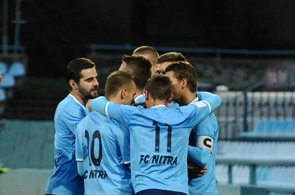 Read more about the article FC Nitra má finančné problémy, dlhuje hráčom peniaze!