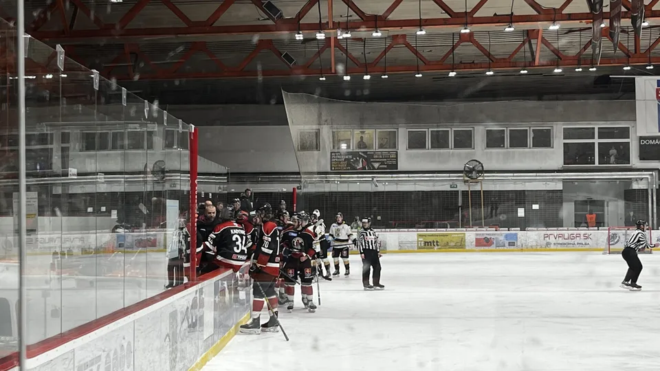 You are currently viewing Trnavskí hokejisti zostanú v prvej lige 