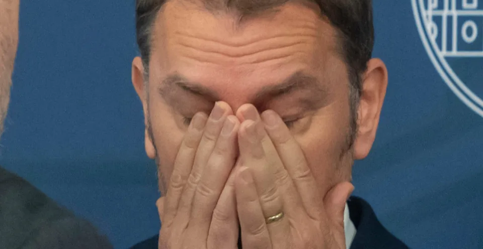 Read more about the article Taraba kritizuje podivný Matovičov úrad: Potrebovali si zamestnať kamošov a nakúpiť drahé autá!