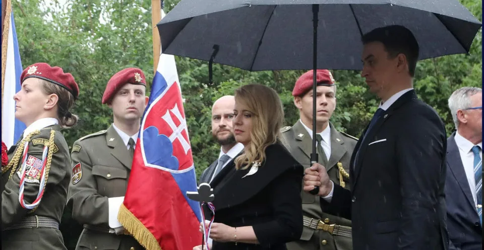 Read more about the article FOTO Čaputová v Prahe spomínala na obete protinacistického odboja. Rizman bol džentlmen