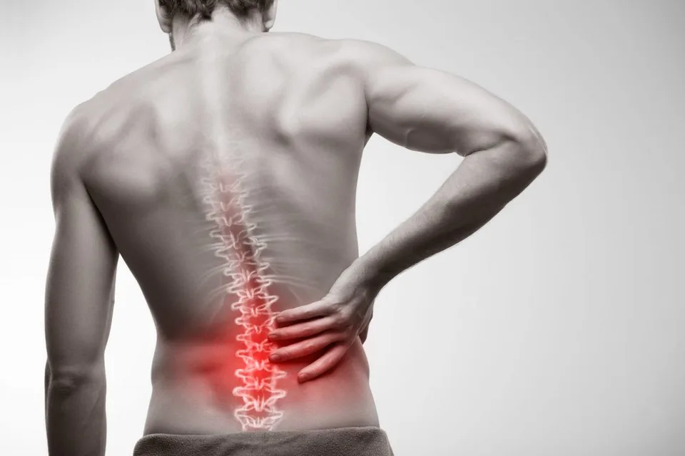 Read more about the article Trápia vás bolesti chrbta? Zvážte, či niečo nerobíte zle!