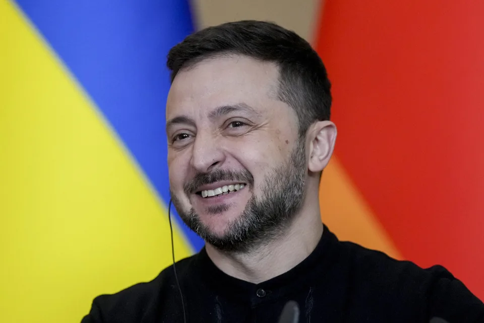 Read more about the article Švédsko bude odoberať poľovníkom polovojenské pušky typu AR-15, zbrane poputujú na Ukrajinu