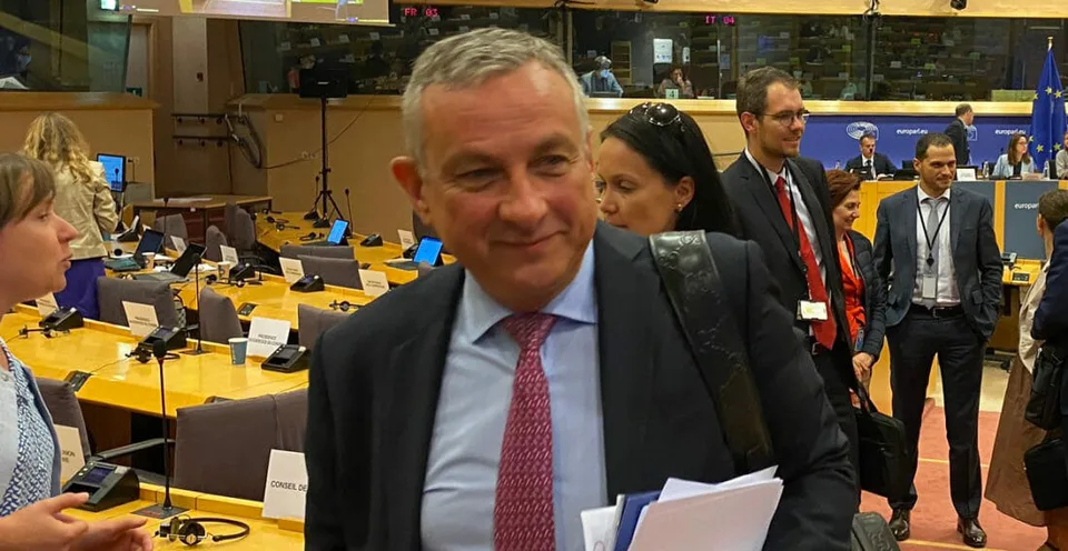 Read more about the article Česko sa pripravuje na najhoršie: V obývačkách panelákov 18 stupňov,  v schodiskových priestoroch 10!