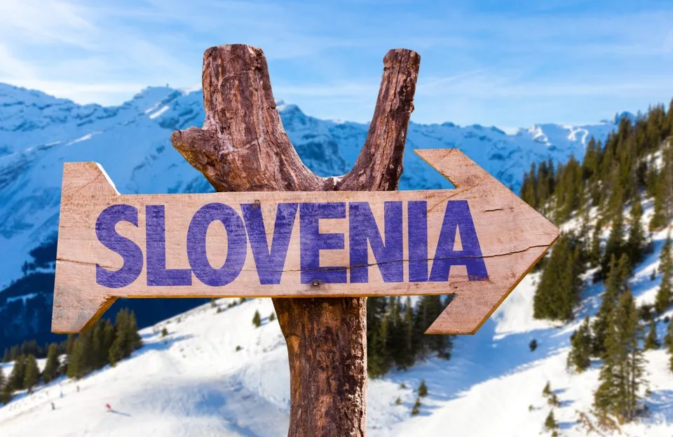 Read more about the article Slovinsko začne uvoľňovať opatrenia: Otvoria školy aj lyžiarske strediská!