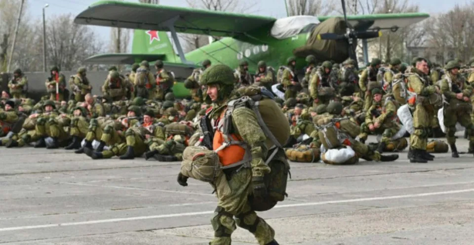 Read more about the article Videá ako súčasť špeciálnych operácií? Ukrajina poprela hromadenie ruských vojakov pri svojej hranici!