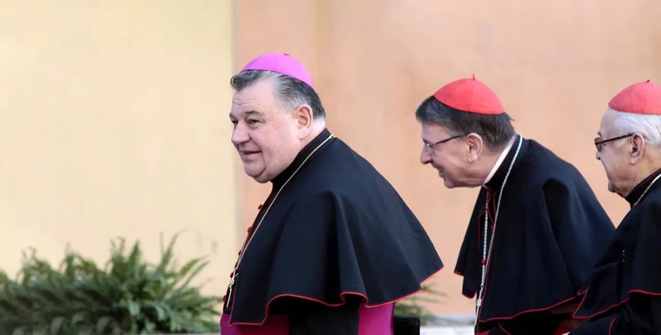 Read more about the article Pražský arcibiskup o koronavíruse: Je to čínska biologická zbraň