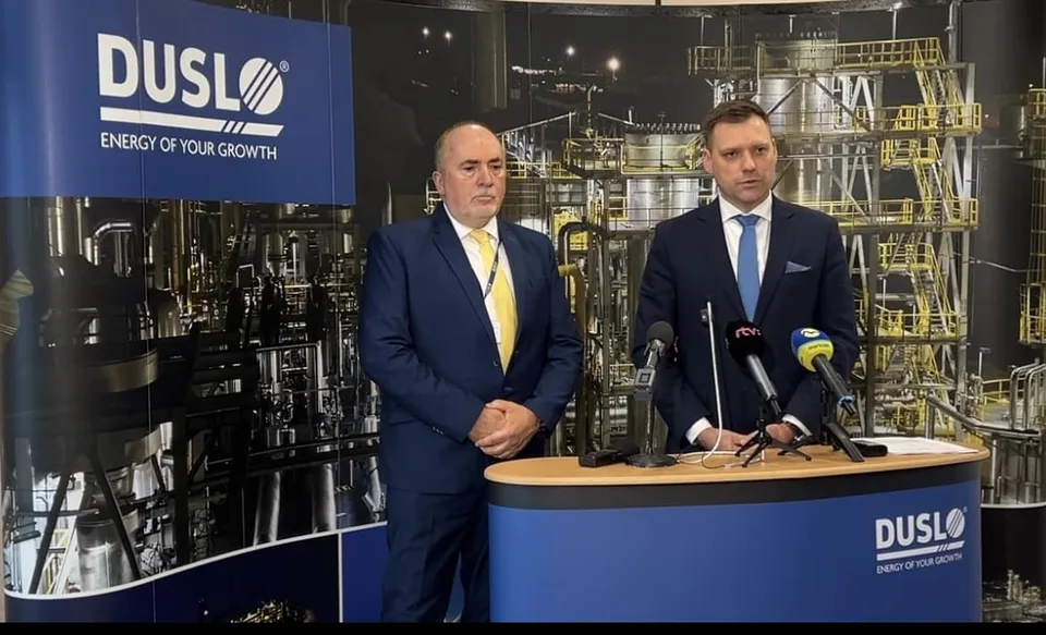 Read more about the article Taraba podpísal projekt výroby zeleného vodíka v Duslo Šaľa: Máme najmodernejšiu fabriku v Európe