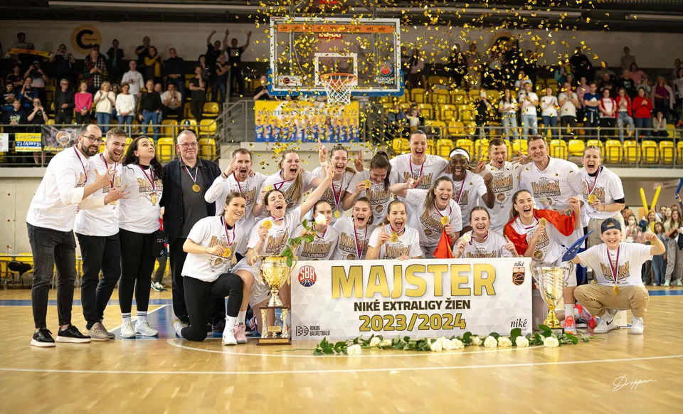 Read more about the article Piešťanské čajky ovládli extraligu žien