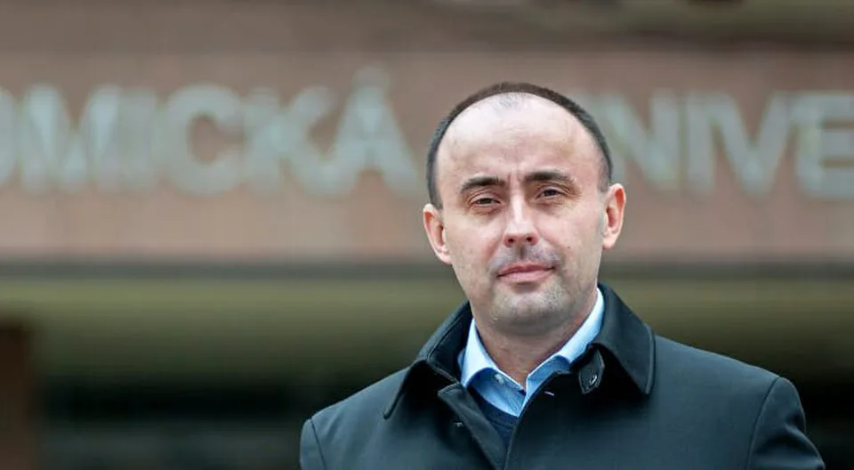 Read more about the article Politológ Štefančík hodnotil: Stále vládne Matovič, nemáme vládu zmeny a Ficovi treba dať za pravdu