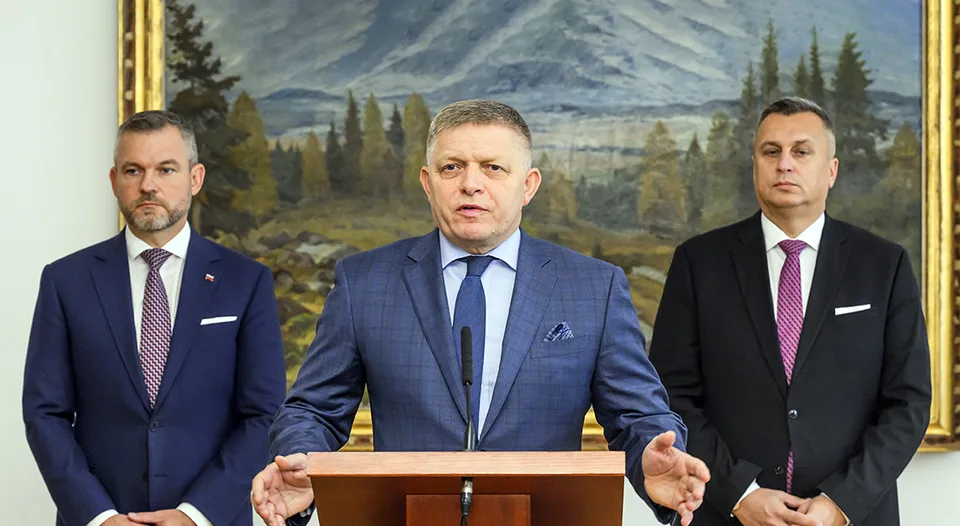 Read more about the article Premiér Fico a predseda NR SR Pellegrini reagujú na nehodu Andreja Danka