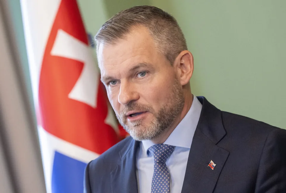 Read more about the article Pellegrini tvrdo reaguje na rozhodnutie Čaputovej: Uprednostnila politický postoj pred záujmami občanov!