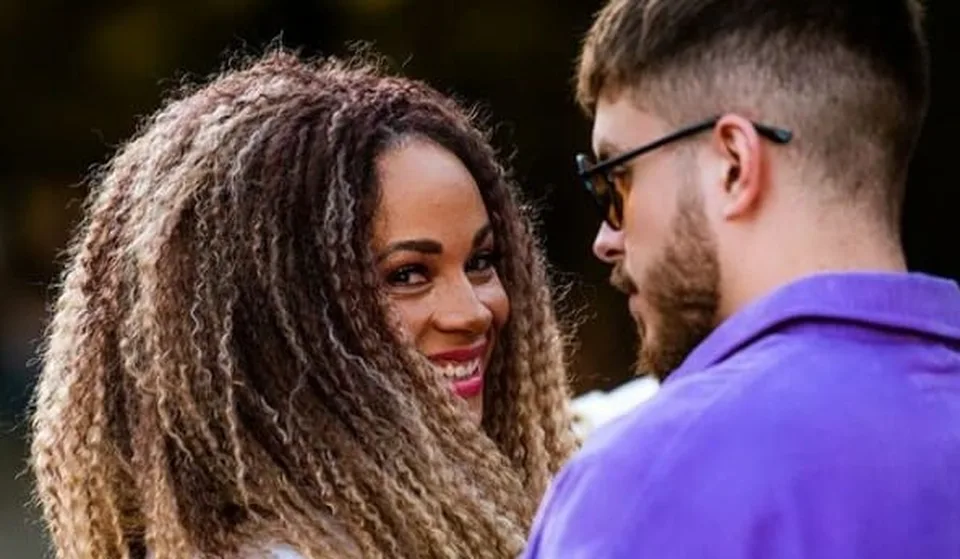 Read more about the article Je speváčka Tina po romantickom vyznaní opäť zaľúbená? Toto pre ňu nový muž urobil!