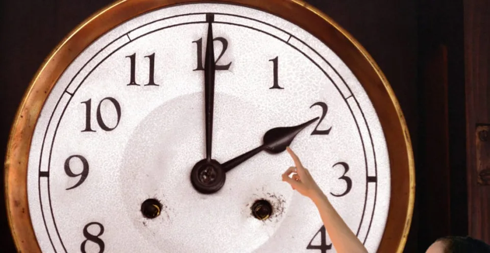Read more about the article Opäť sa vyspíme dlhšie! K zavedeniu letného času na našom území v roku 1979 prispela energetická kríza