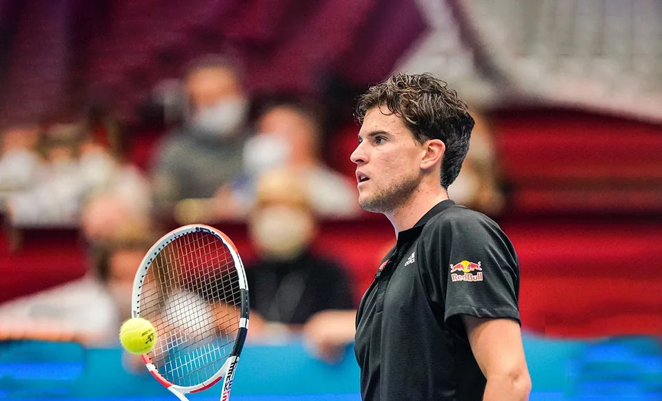 Read more about the article Dominic Thiem porazil Rafaela Nadala v 2.kole ATP Masters v Londýne