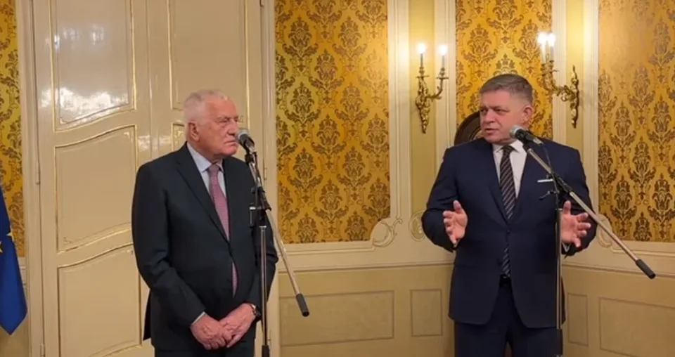 Read more about the article VIDEO Fico s Klausom sa zhodli: Slovensko-české vzťahy sú významné. Nemôžu ich zničiť žiadni politici!
