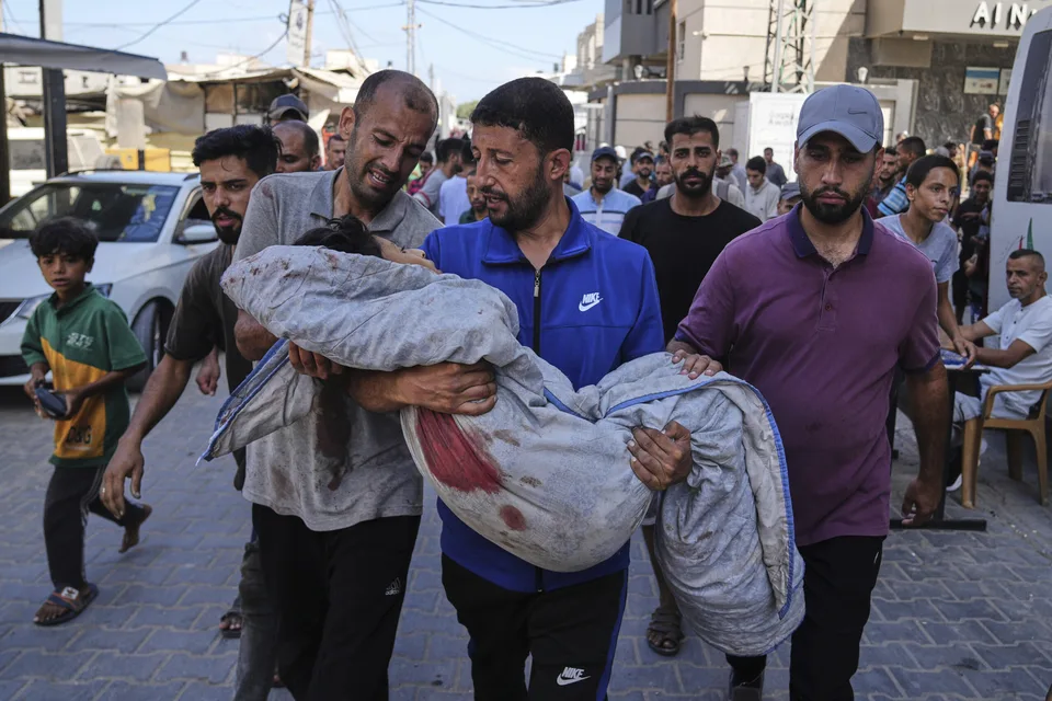 Read more about the article V Gaze bolo zabitých ďalších 73 ľudí, čakali na humanitárnu pomoc. Strieľal Izrael, tvrdia svedkovia