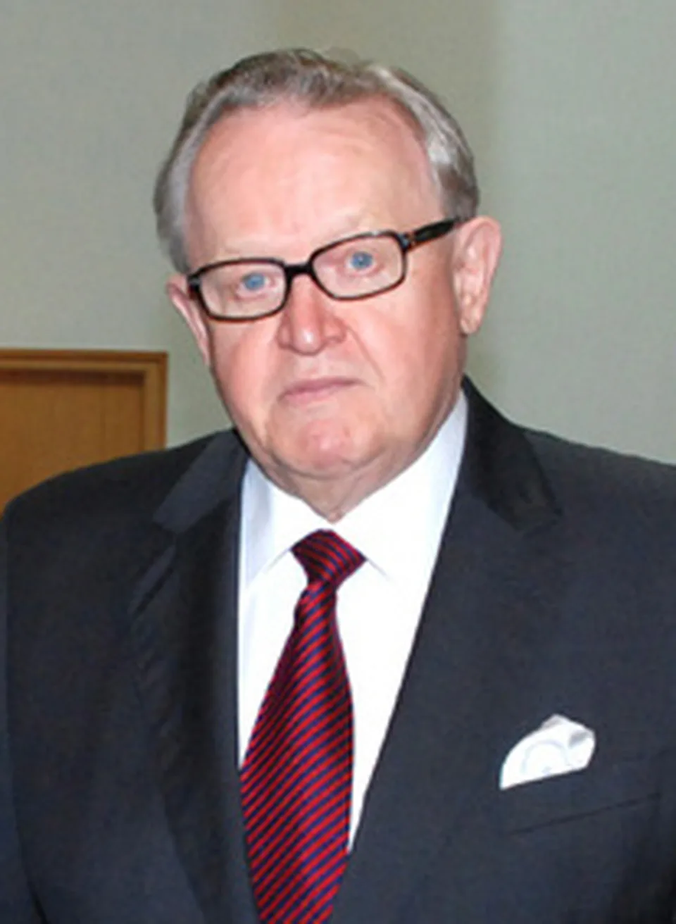 Read more about the article Zomrel Martti Ahtisaari, fínsky exprezident a laureát Nobelovej ceny za mier