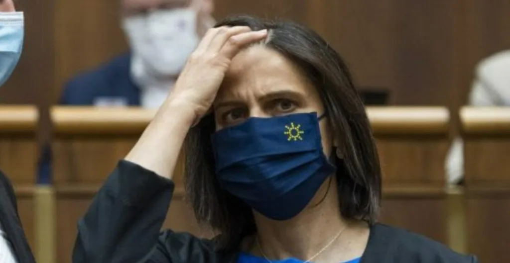 Mária Kolíková (Za ľudí).