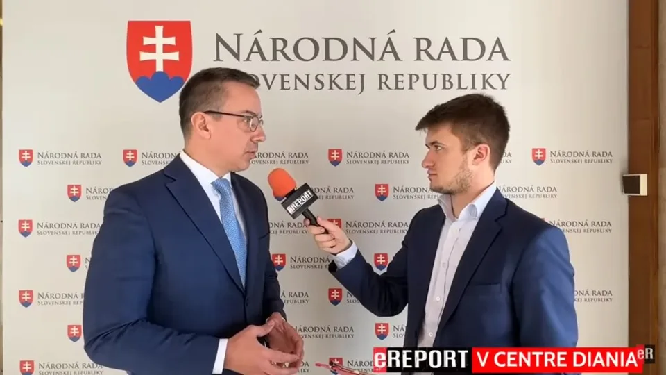 Read more about the article Minister Tomáš pre eReport: Plníme sľuby, schválili sme 13. dôchodok, minimálna mzda porastie k 1 000 eur