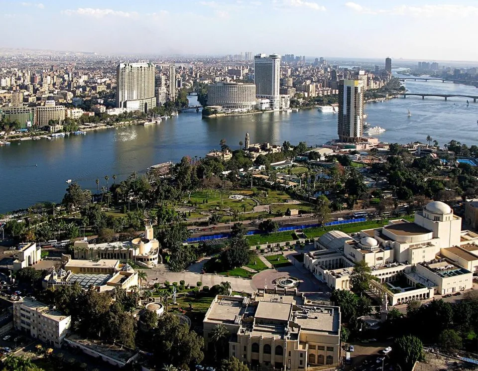 Read more about the article Egypt: Po páde budovy v Káhire hlásia najmenej štyroch mŕtvych