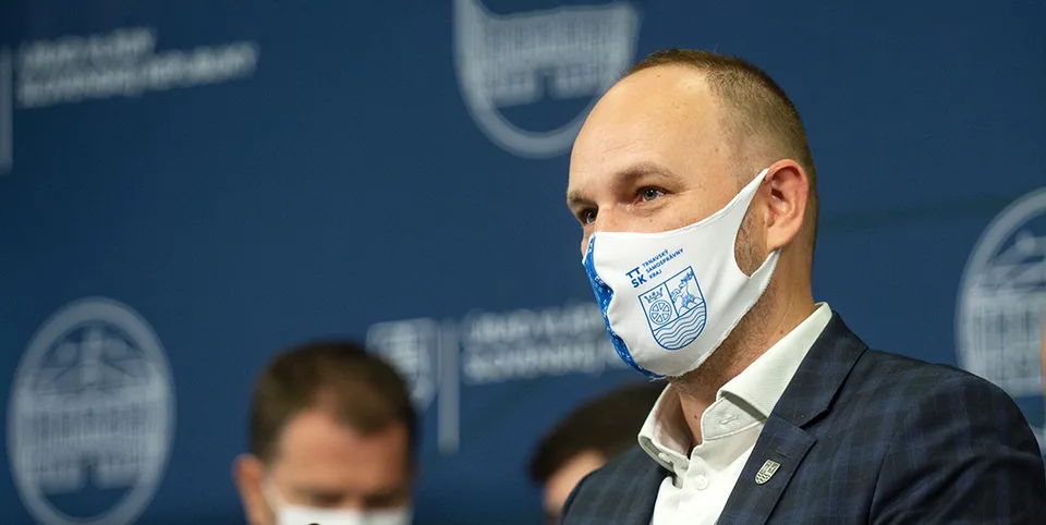 Read more about the article Trnavský kraj otvoril prvé sociálne zariadenie podporovaného bývania. Reagujú Viskupič aj Patakyová