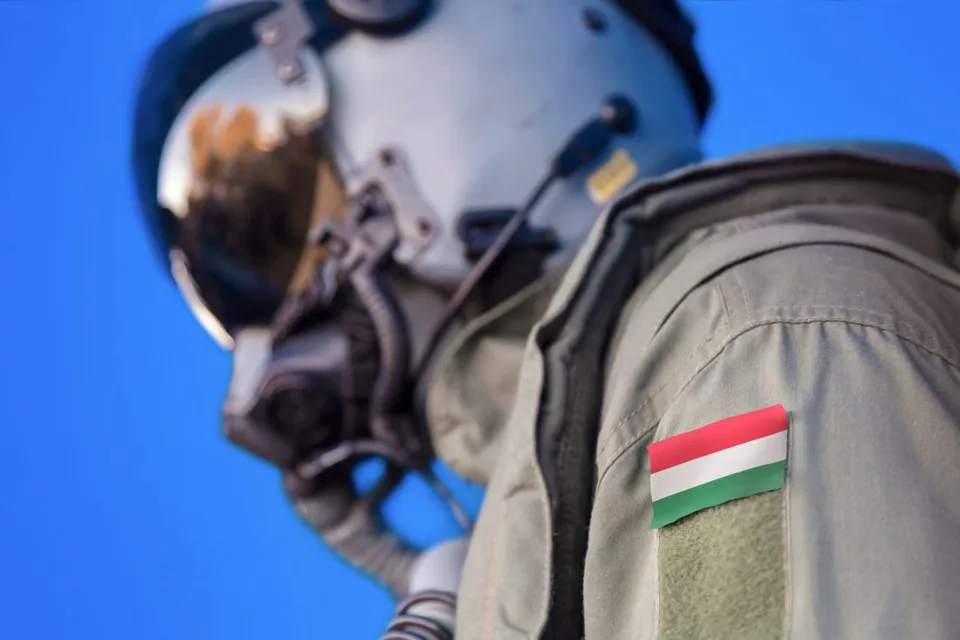 Read more about the article Úmrtnosť na covid v Maďarsku je v porovnaní s Rakúskom alarmujúca, upozornil maďarský server