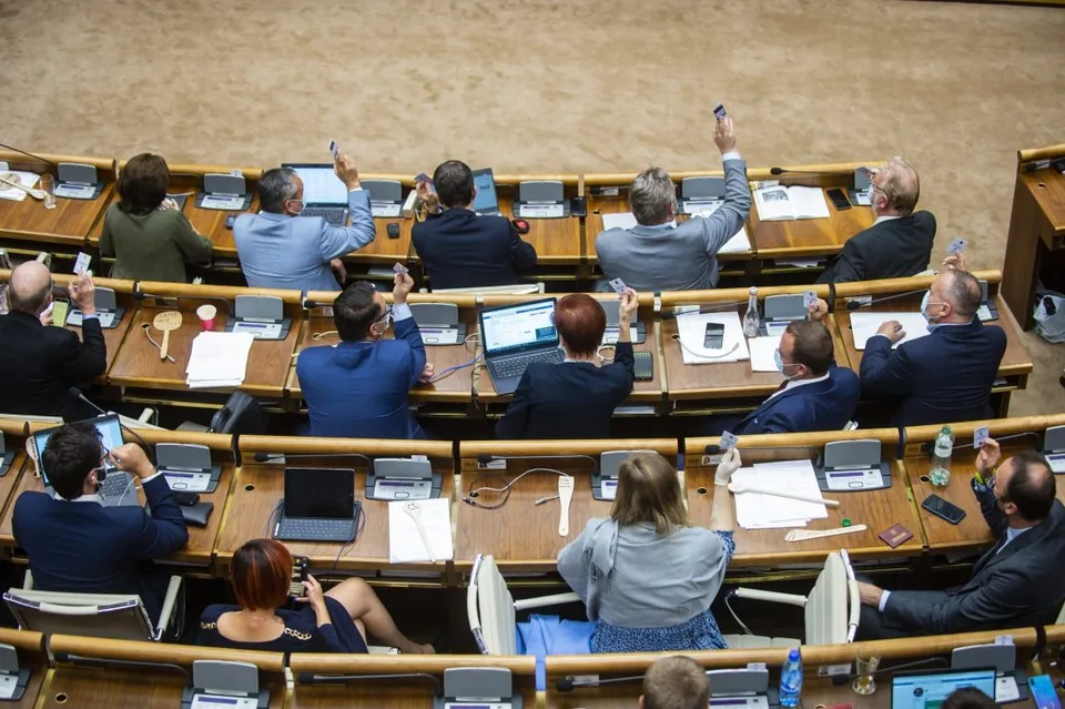 Read more about the article NRSR: O dočasnú ochranu by mohli firmy požiadať aj v budúcom roku