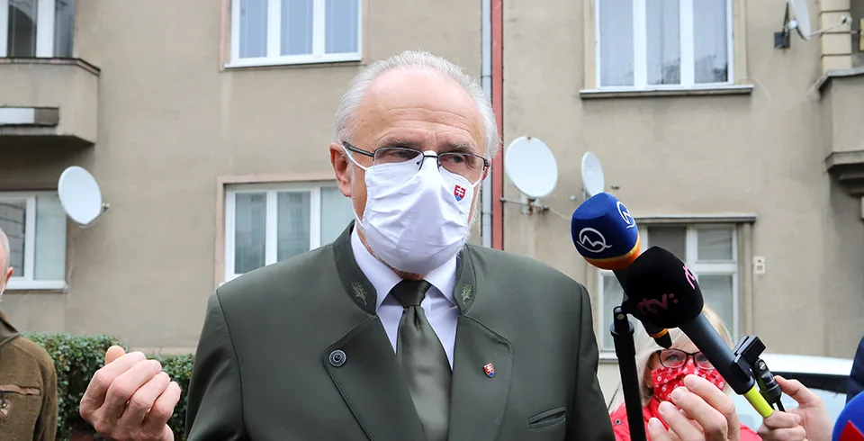 Read more about the article Mičovský dostáva rany nielen z opozície: Ministra kritizuje už aj Kollárove hnutie!