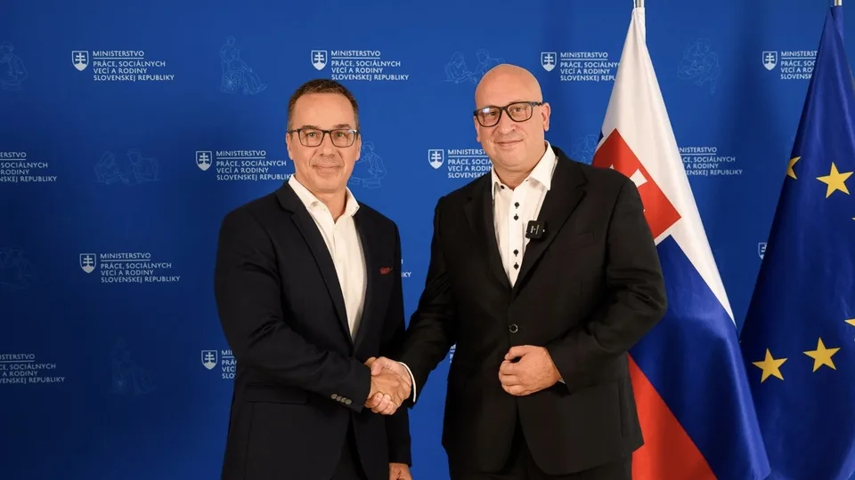 You are currently viewing Projekt je úspešný: Zámer Práca namiesto dávok vytvorí nové pracovné miesta cez rezort dopravy
