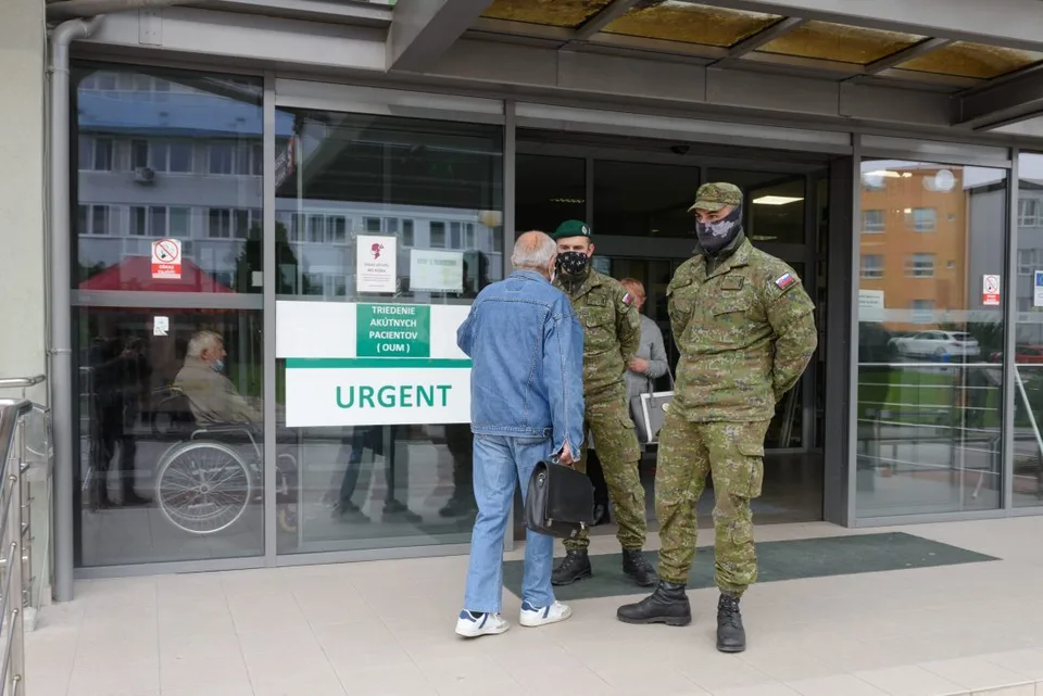 You are currently viewing Na Slovensku pribudlo 17 obetí, spolu ich je už 115. Zomrel aj 47-ročný muž