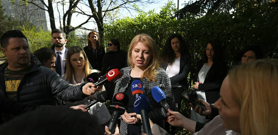 Read more about the article Prečo tie tajnosti? Čaputová sa už priznáva k Miklošovi!