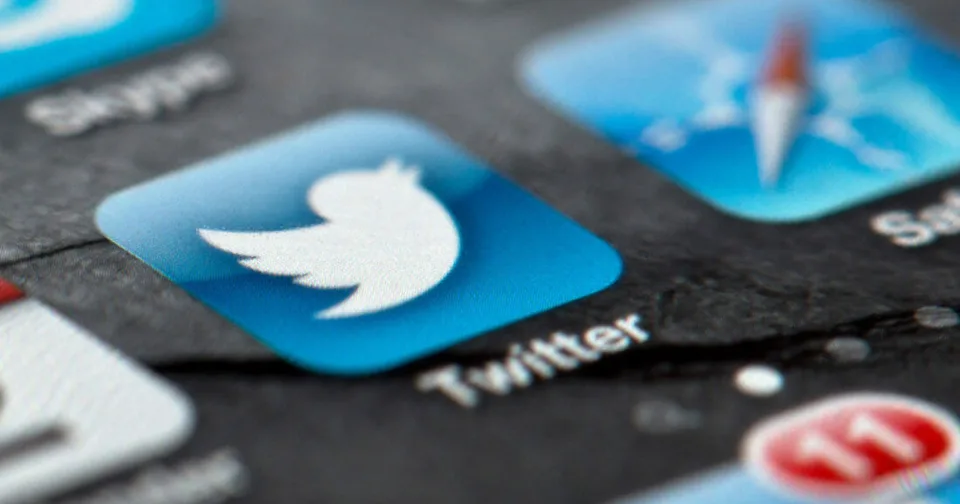 Read more about the article Twitter prekvapuje. Muska chce donútiť k 44 miliardovej kúpe žalobou