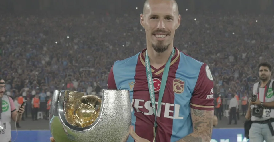 Read more about the article Hamšík s Trabzonsporom získal svoju druhú trofej: Máme za sebou skvelú futbalovú noc!