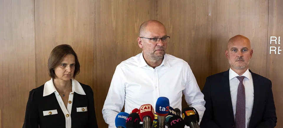 Read more about the article SaS kritizuje katolícku cirkev: Je nemysliteľné, aby ste pritom, čo tu pácha vláda, mlčali!