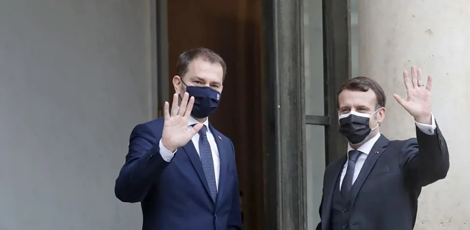 Read more about the article Vyplávalo ďalšie faux pas Matoviča z Paríža: Provokoval takto Macrona!?