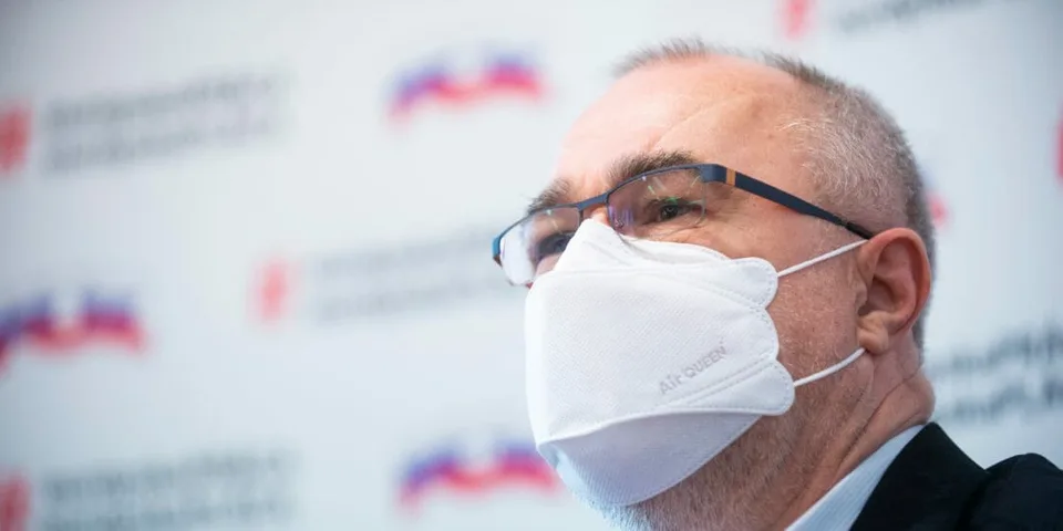 Read more about the article Odborári bijú na poplach a koalícii tvrdo odkazujú: Toto je ukážkou politického kádrovania!