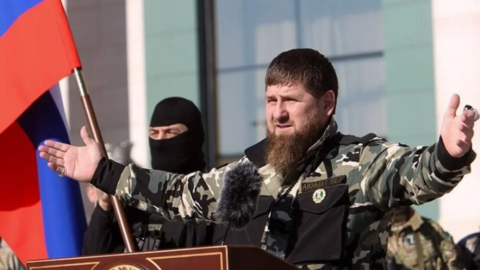 Read more about the article Kadyrov priznal straty po ukrajinskom ostreľovaní: Tu je konečný zoznam mŕtvych a zranených!
