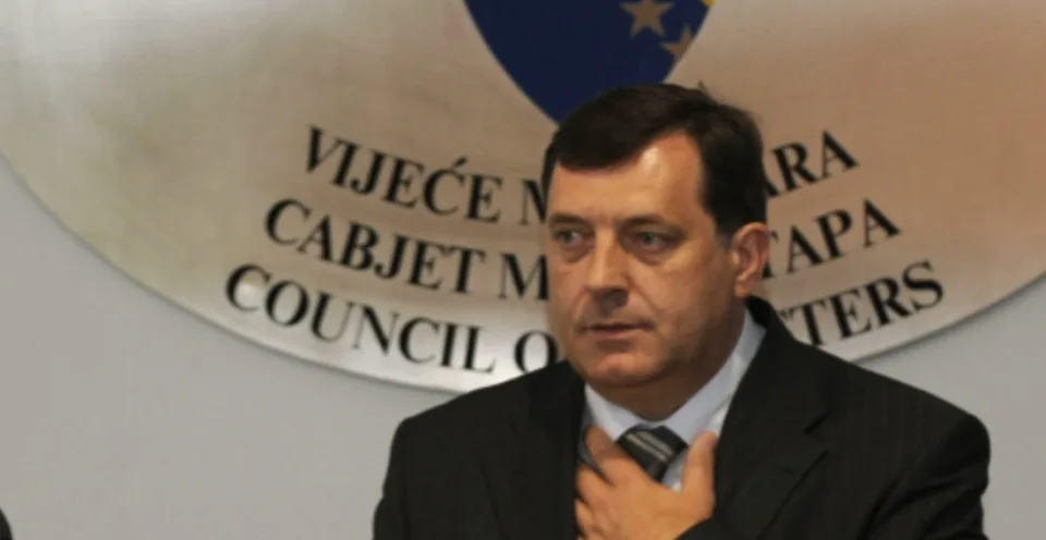 Read more about the article FOTO Prezident Republiky srbskej: Nerobíme to zo zloby. Sme pripravení bojovať za svoju slobodu!