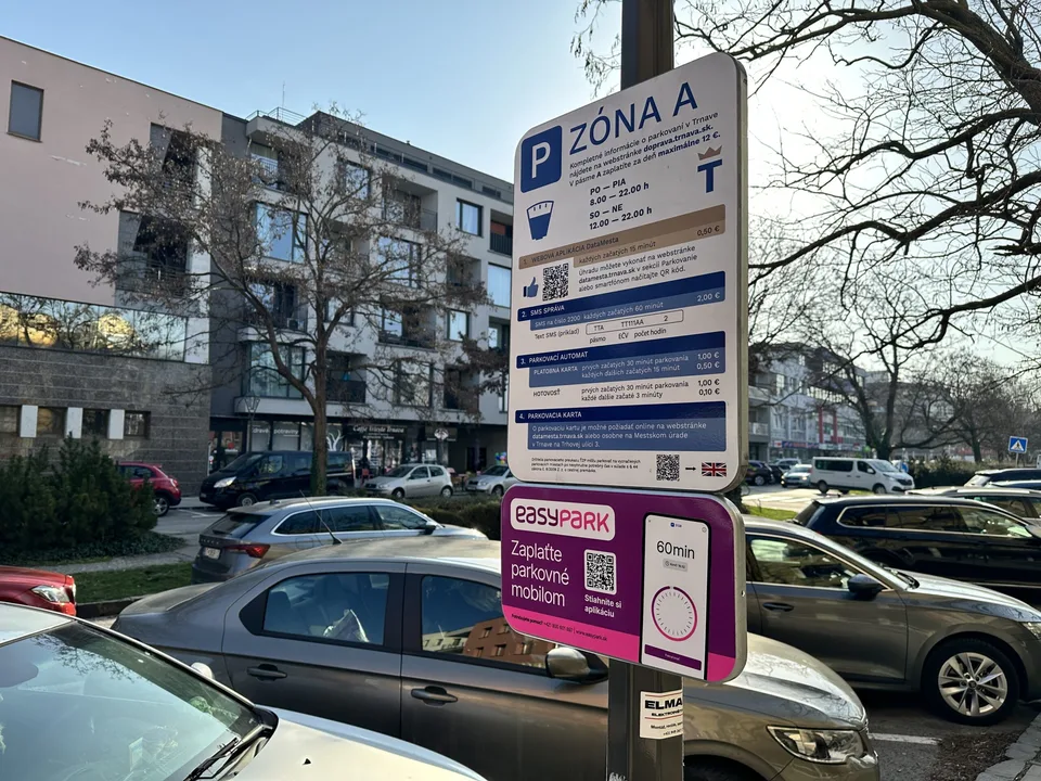 Read more about the article Za parkovné v Trnave môžete platiť aj cez aplikáciu Easy Park. Bude to však drahšie