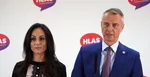 Podpredsedovia strany Hlas-SD Zuzana Dolinková a Richard Raši počas tlačovky.