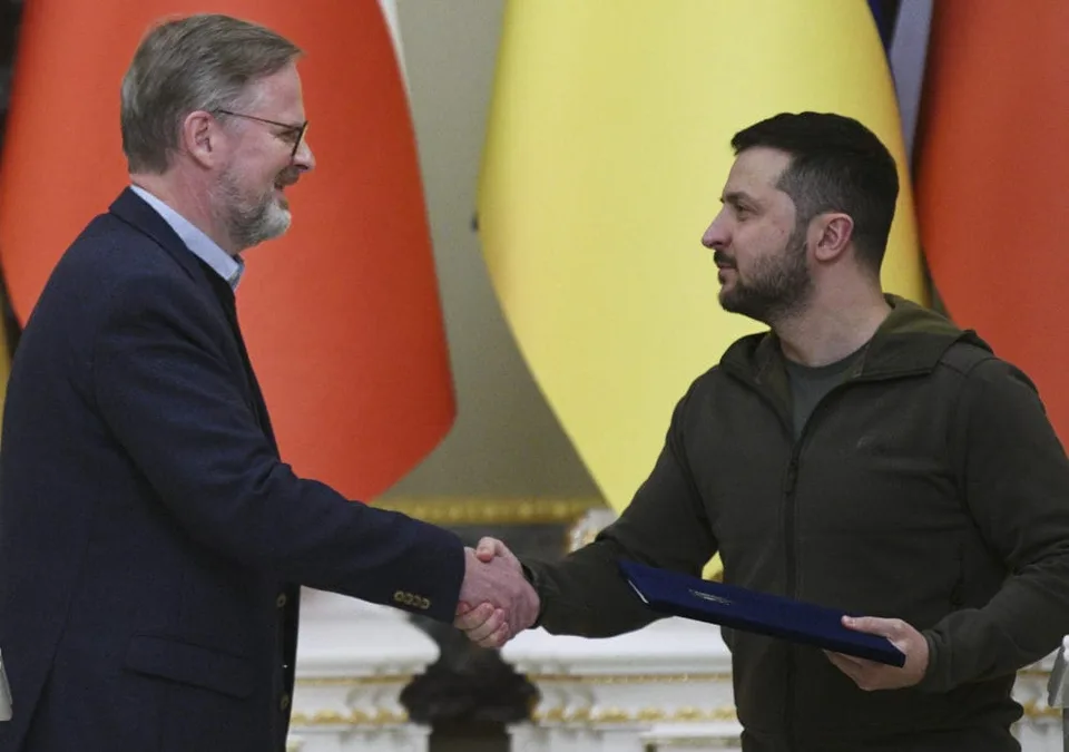 Read more about the article Fiala: Predsedníctvo koná aj počas summitu, pracuje na novom finančnom balíku pre Ukrajinu
