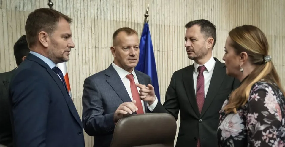 Read more about the article VIDEO Vláda zastropuje firmám ceny energií. Heger: Je dôležité, aby bol rozpočet schválený v NR SR!