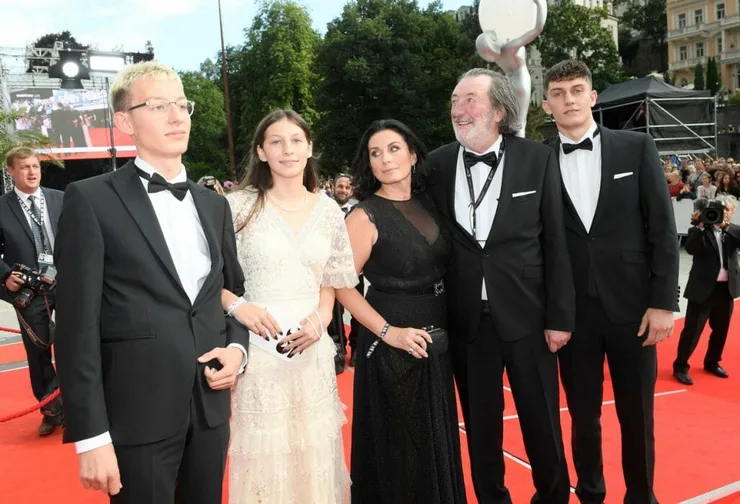 Bolek Polívka s rodinou na KVIFF 2021