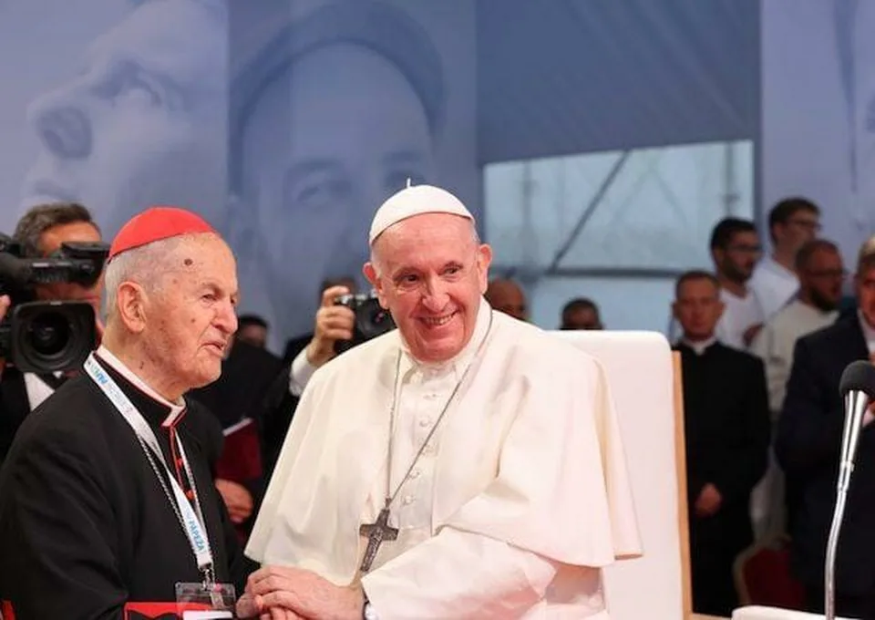 Read more about the article Na poslednú rozlúčku s kardinálom Tomkom sa chystá aj pápež. Domov ho privezie vládny špeciál