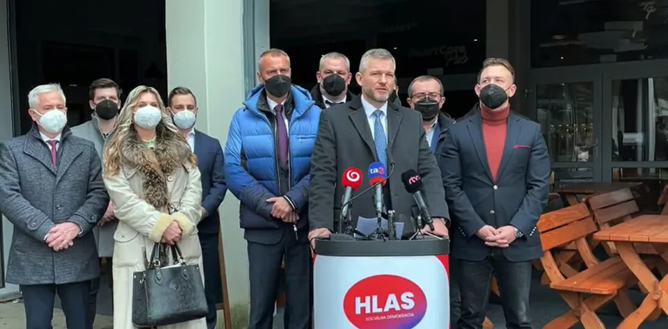 Read more about the article VIDEO Pellegriniho Hlas vyzýva vládu: Musíte znížiť DPH pre gastro a na potraviny